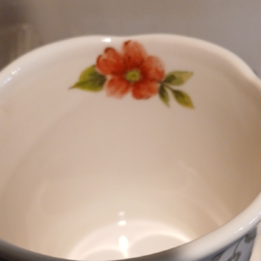 Floral Rabbit Mug - Picture 3 of 8